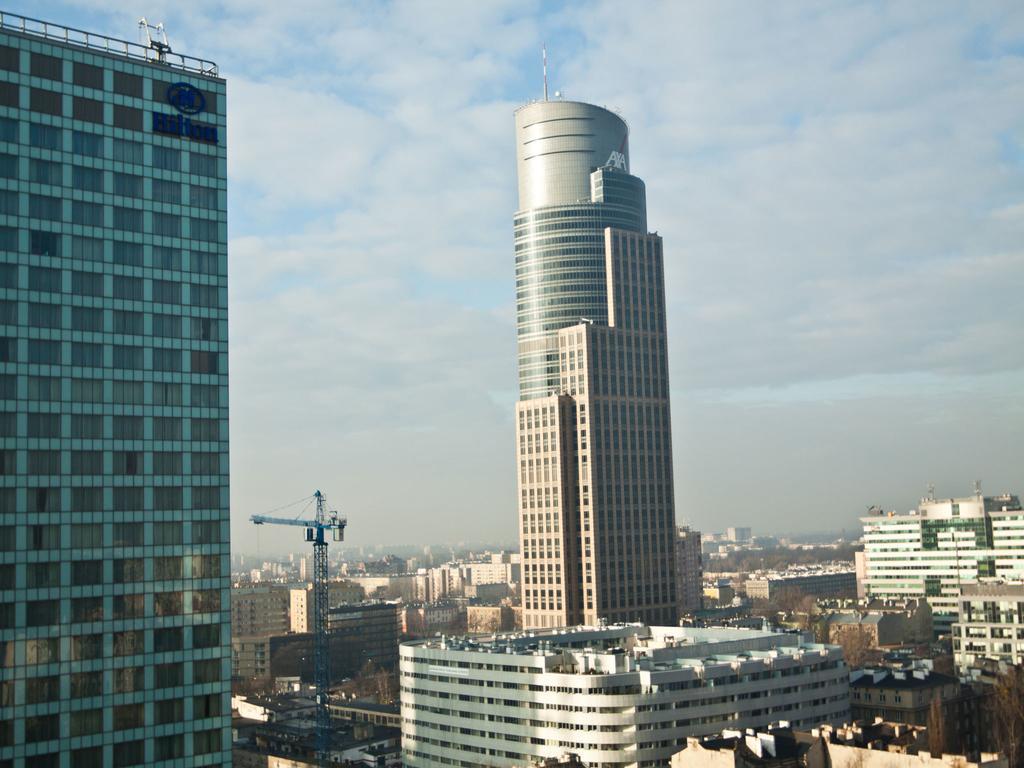 Platinum Towers Country 2 Country 4* Warschau